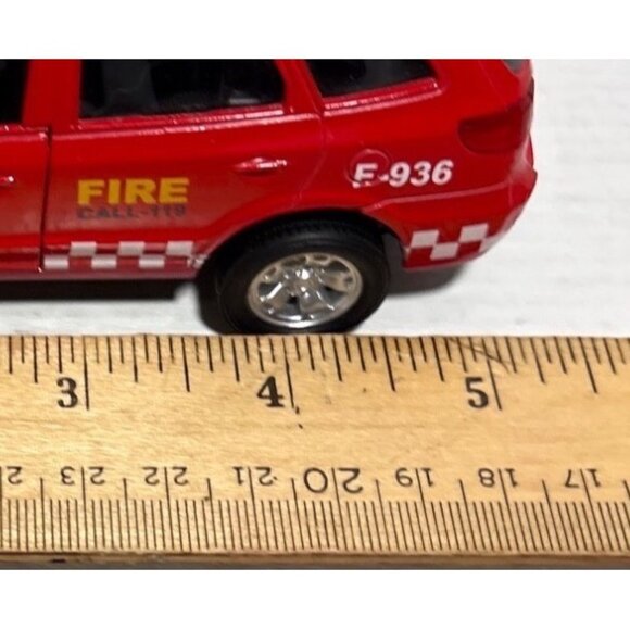 Diecast Red Fire Rescue SUV Toy W/ Opening Doors & Emergency Lights 5" - Picture 9 of 10